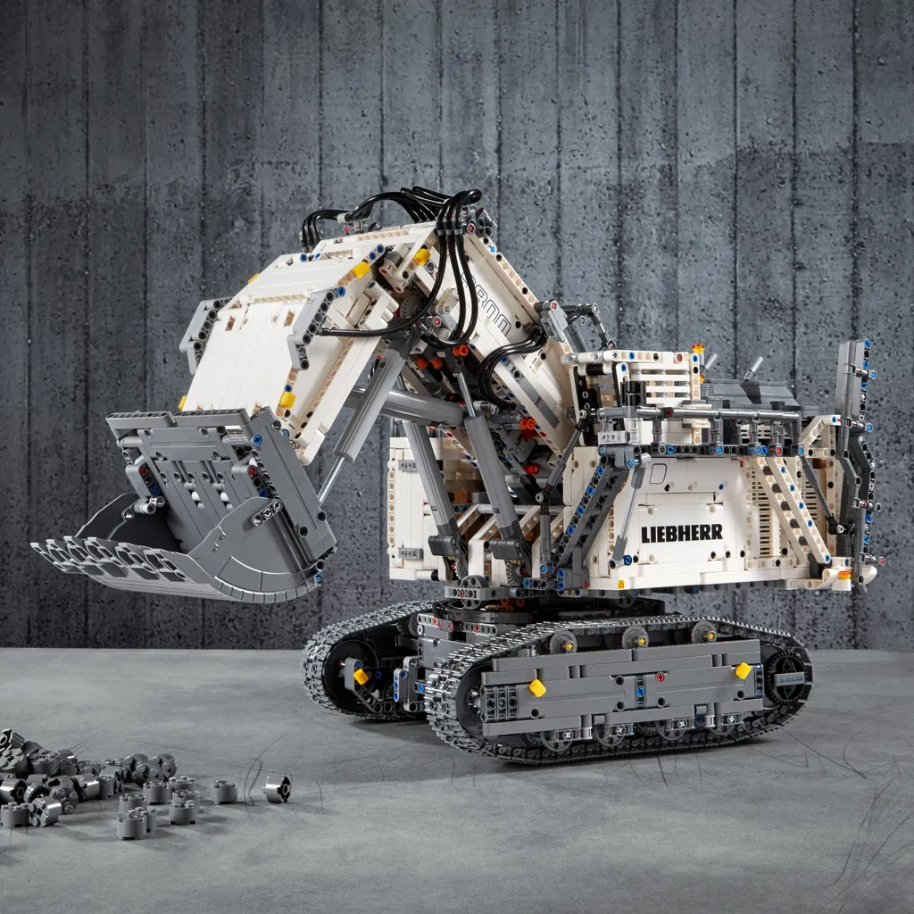 LEGO Technic Liebherr R 9800 Bagger 42100 – 4108 Teile Control+